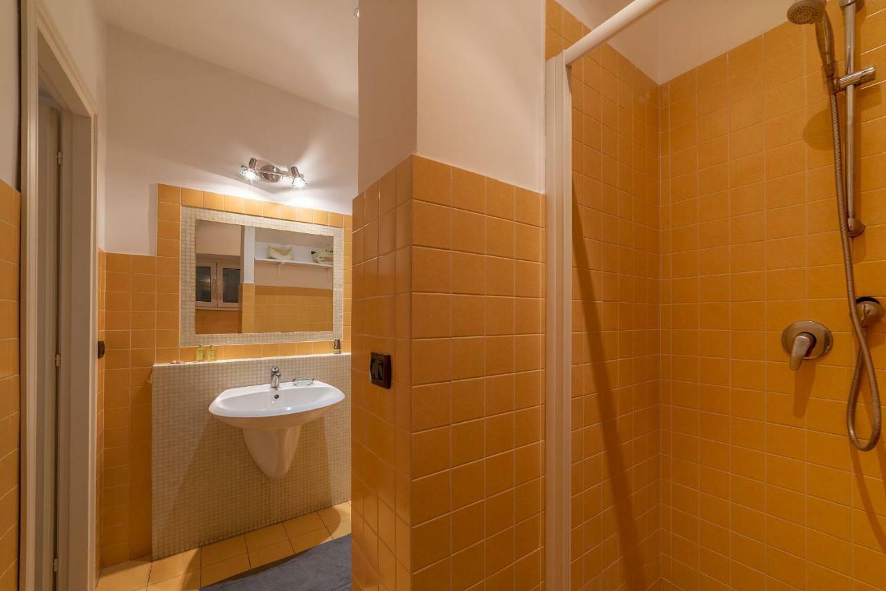 Colosseo & San Clemente Cozy Flat Ρώμη Εξωτερικό φωτογραφία